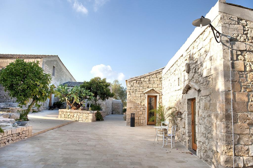 Villa Vela 博尔戈阿尔维里亚旅馆 外观 照片