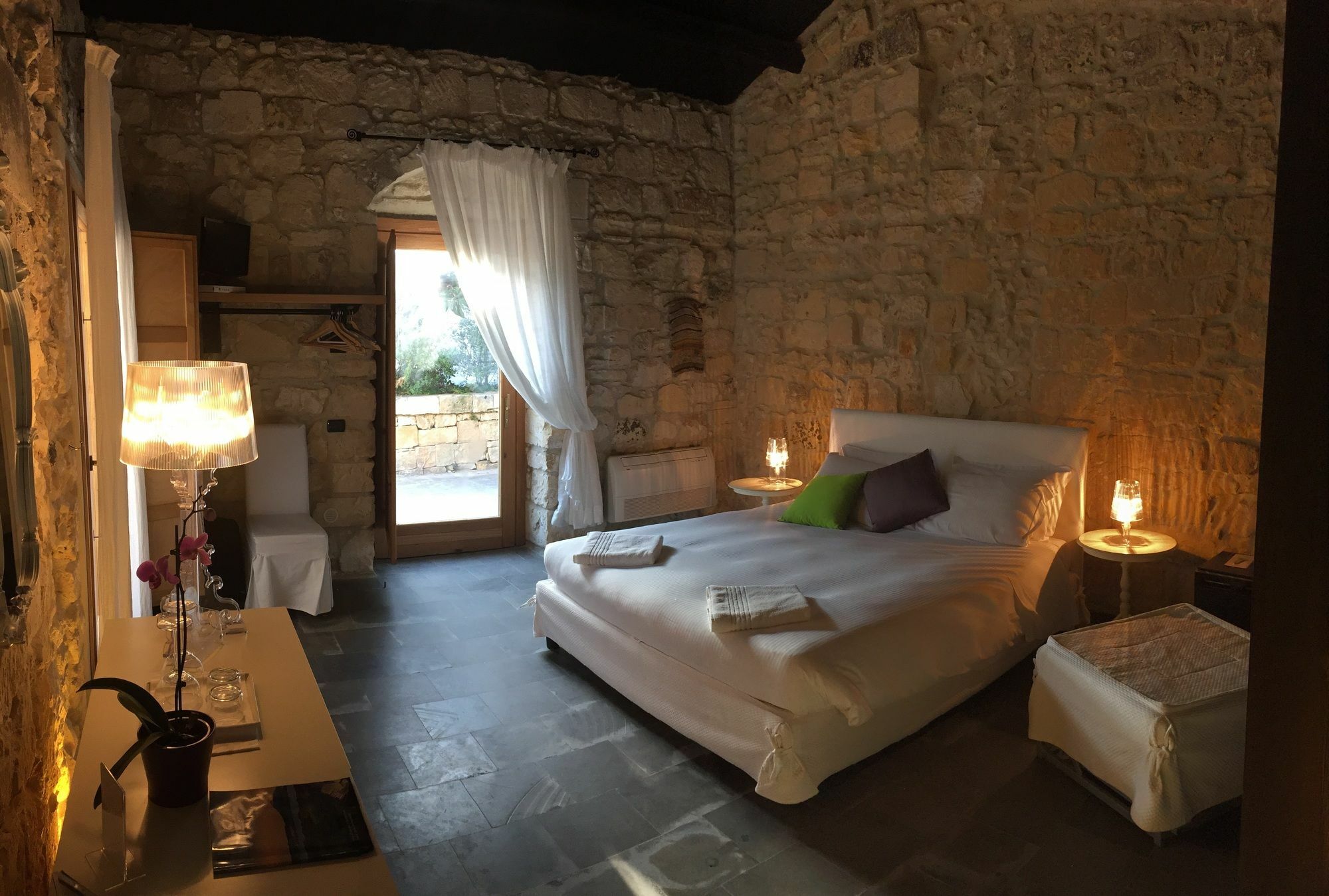 Villa Vela 博尔戈阿尔维里亚旅馆 外观 照片